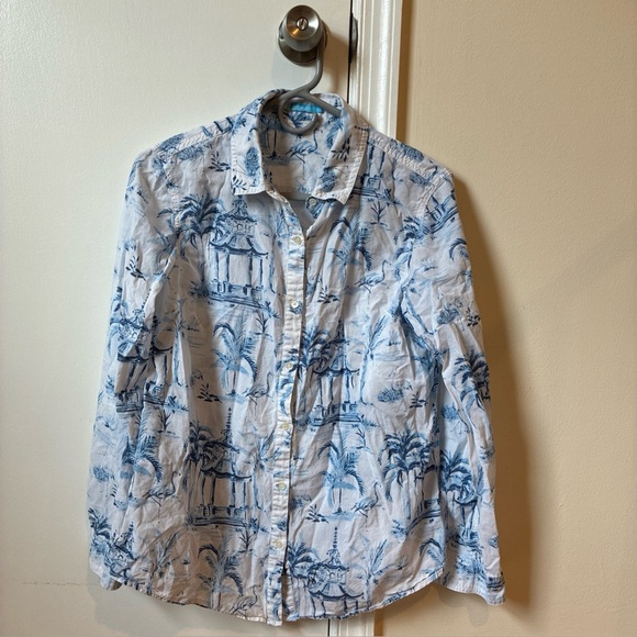 J McLaughlin women’s cotton button front shirt white & blue tropical pattern M - Picture 1 of 4